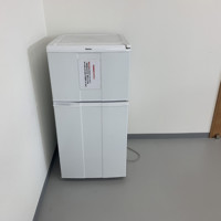 ルーム津店の冷蔵庫完備の画像です。